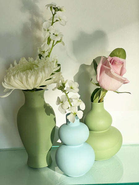 For the love of mini vases
