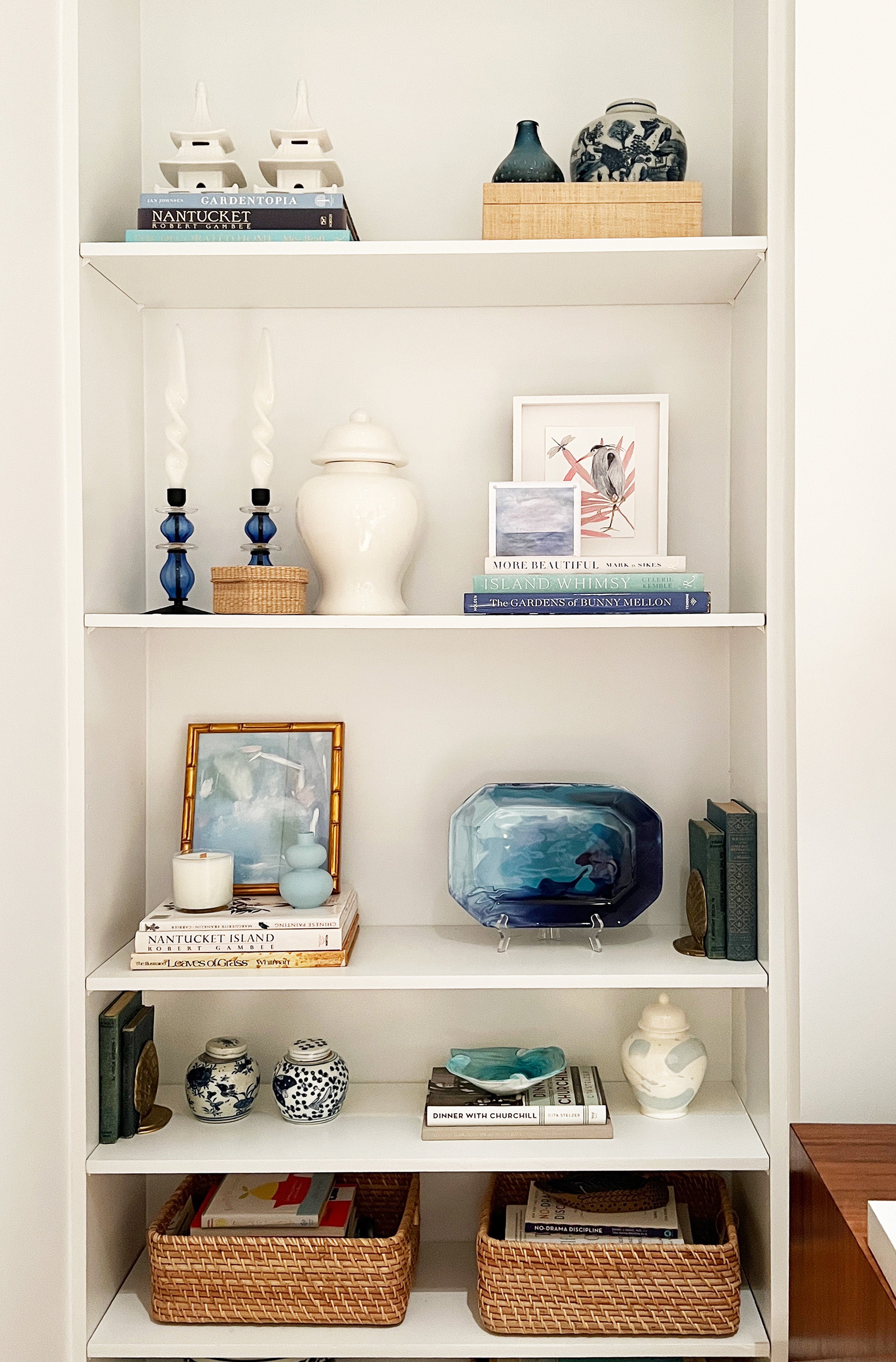 Decorate A Shelf With These 5 Rules